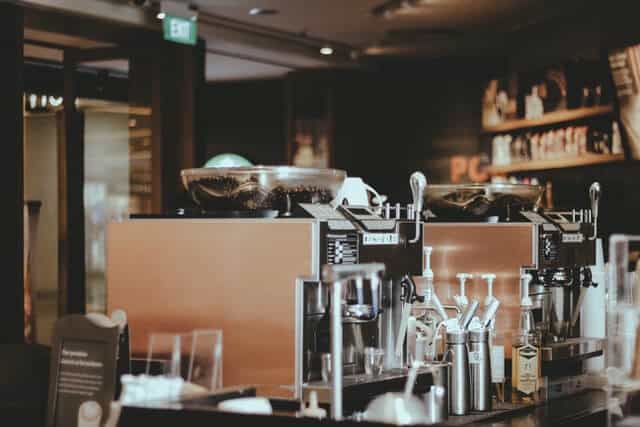 What Espresso Machine Does Starbucks Use? (The Thermoplan Mastrena)