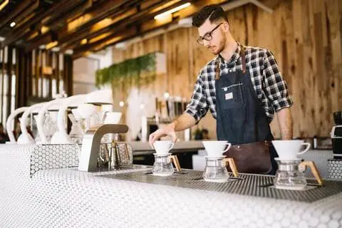 9 Online Barista Training Courses You NEED to Check Out
